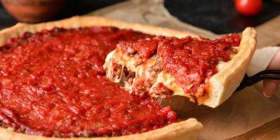 Deep Dish vs. Thin Crust: How Chicago's Pizza Compares to New York's